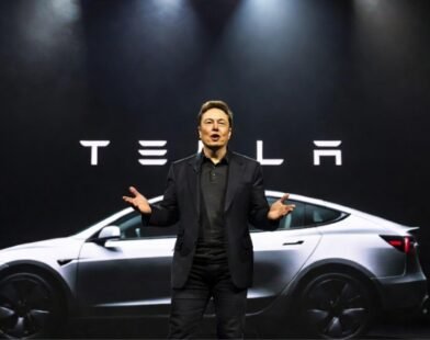 us-supreme-court-restores-elon-musks-2018-tesla-pay-package